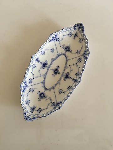 Royal Copenhagen Musselmalet Helblonde Asiet No. 1115