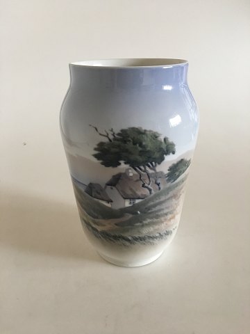 Royal Copenhagen Art Nouveau Vase med landskabsmotiv No. 2854/3604