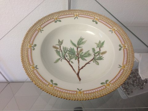 Royal Copenhagen Flora Danica Arnold Krog kvalitet fra 1904-1910 Dybtallerken 3545. Måler 24cm