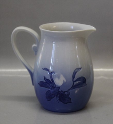 B&G porcelæn Blå Julerose085 Mælkekande 6,5 dl 15 cm (442)