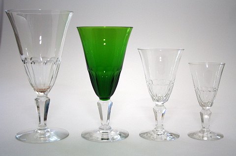 Lindenborg krystalglas, Holmegaard glasværk