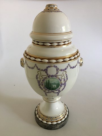 Bing og Grøndahl Unika Vase med låg af Emma Kongsbøll og Hans Tegner fra 1914-1915