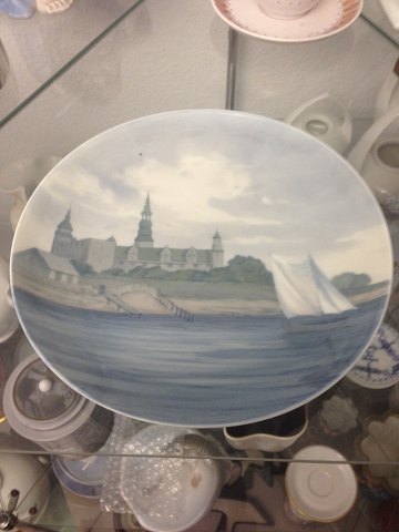 Bing & Grondahl Art nouveau Wall Plate with Kronborg, painted by Amalie Schou No 4033/357-20