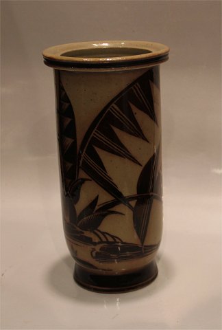 Aluminia Copenhagen Faience 5024-5023 Aluminia Jungleseries 1932 Vase 24 cm ? "Palm Leaves on island"e" Nils Thorsson