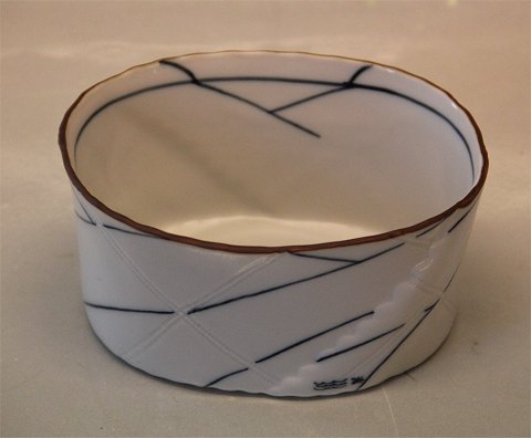 Royal Copenhagen Art Pottery 254-5570 RC Floreana Bowl Anne Marie Trolle 6.5 x 13 cm
