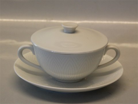 Royal Copenhagen Salto Tableware  14449 Cream soup cup with lid 25 cl and saucer 15.5 cm