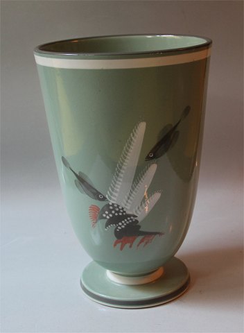 Levant Aluminia 1906-1540 Vase 25.5 cm, Levant Nils Thorsson 1938-1940  Art pottery with fish - coral and seaweed decoration