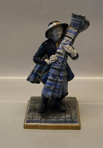 Italien Porcelain Figurines Luigi Fabriz 857 Italy 25 cm Carpet dealer from Venice