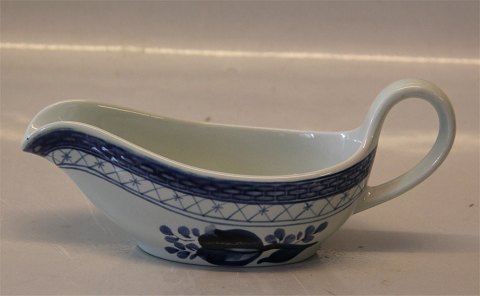 Aluminia Faience Tranquebar 2591-11 Sauce pitcher with handle 7 x 18 cm, 10 cl / 3.5 oz (561)