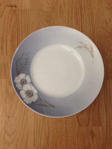 Royal Copenhagen Art Nouvau Tallerkener med Blomster. Frokosttallerkener No 10520