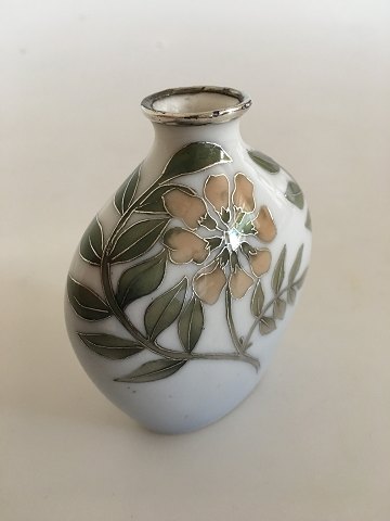 Bing og Grøndahl Art Nouveau Unika Vase af Emma Kongsbøll med sølv indlæg