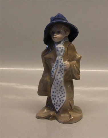 B&G figure B&G 2544 Dreng i fint tøj 20 cm (Kgl.#544)