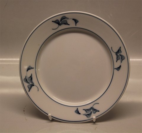 Royal Copenhagen Noblesse 112-15139 Luncheon plate 21 cm (621)