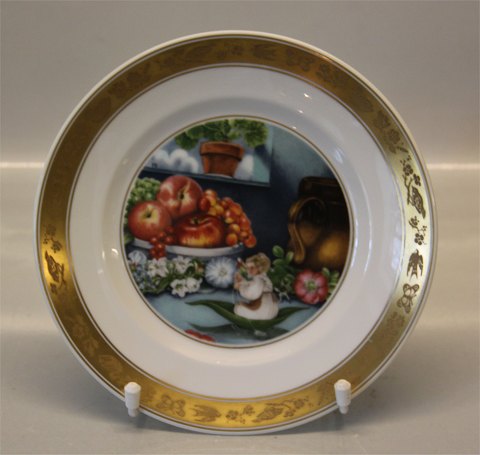 Royal Copenhagen  9628 Thumbelina The Hans Christian Andersen Plates 19 cm 1975 Pauline Ellison