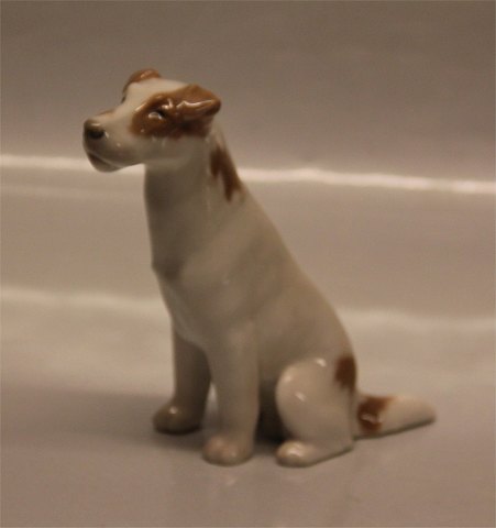 Kongelig Dansk 1558-1453 Kgl. Siddende Terrier 21,5 x 12 cm  Knud Møller 1913, brun version