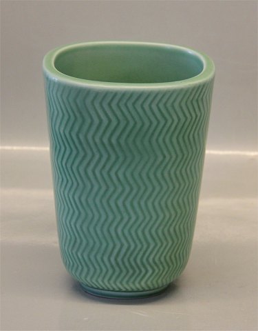 Mint Aluminia kunstfajance 2645 Marselis Mint Grøn 16 x 12 cm med zig-zag-mønster, Nils Thorsson 1953