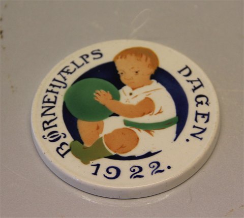 Aluminia Royal Copenhagen faience Children Days plates1922 Boy playing with ball Oscar WIllerup 8.7 cm