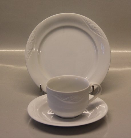 Hvid 072-073 Kaffekop 6 x 8 cm og underkop 14,5 cm	Magnolia Royal Copenhagen Classic Magnolia Se TEKST Glasseret og uglasseret