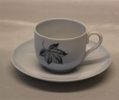 B&G Blue Faling Leaves porcelain 102 Coffee Cup & saucer1,25 dl (305)