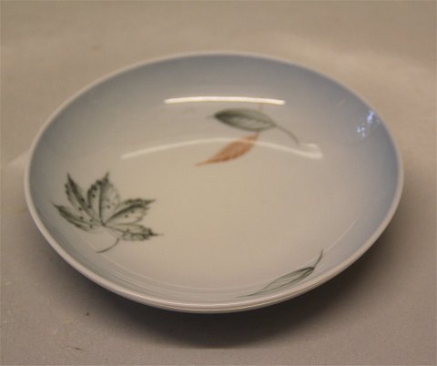 B&G Blue Faling Leaves porcelain 029 Small side dish 13,5 cm