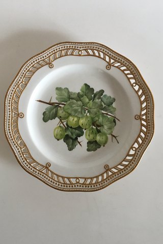 Royal Copenhagen Flora Danica Frugt Tallerken No 429/3584. Måler 22cm og er i perfekt stand. Pre 1900  No 104