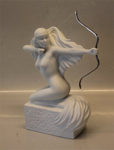 Royal Copenhagen figurine 110 RC Sagittarius Christel Zodiac Figurine Bisquit 29 cm (1249110-41200)