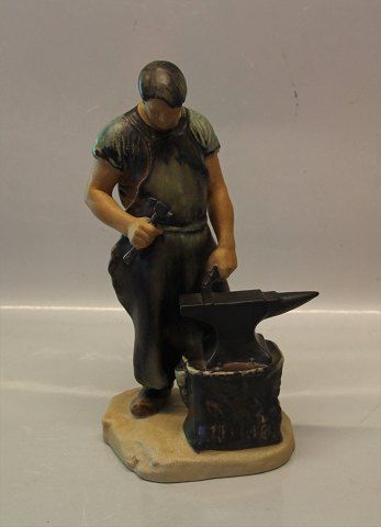 B&G Art Pottery B&G 2225 Black Smith 29 cm Axel Locher,  stoneware