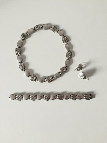 Georg Jensen Sterling Sølv Pinje Smykkesæt med halskæde, armbånd og øreringe No 94B