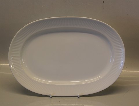 14056 Fad, aflangt  23 x 32 cm  Royal Copenhagen Georgiana