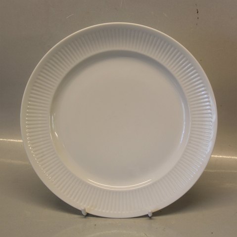 14058  Dinner plate, flat 25 cm /  9 4/5" Royal Copenhagen  Georgiana