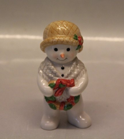Royal Copenhagen figurine 0760 RC Winther series, Snowman, Mother Sophie with a wreath 9 CM (1249760) 2009 Henny Iversen