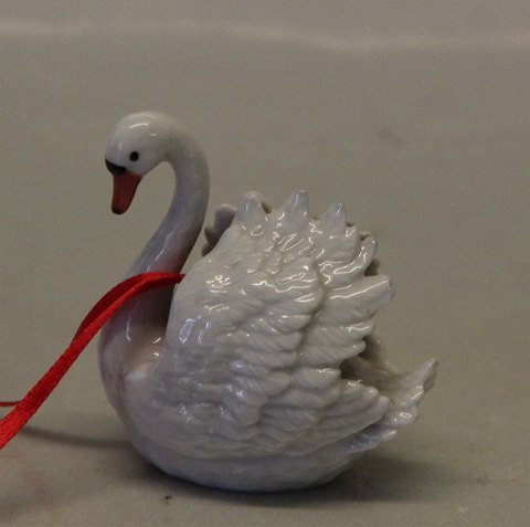 Royal Copenhagen figurine 0302 RC Swan mounted for hanging 6 cm  2006  (1249302)