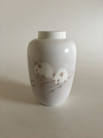 Royal Copenhagen Art Nouveau Unique vase with mice by Frederik August Hallin from April 1894 No 4709