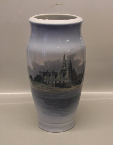Royal Copenhagen 2868-2040 Vase Kronborg Castle 33.5 cm 