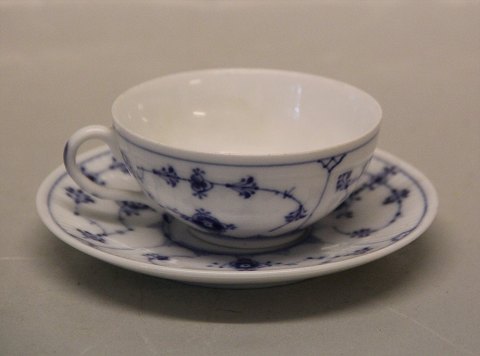 Kongelig Dansk Porcelæn Musselmalet  077-1 Kaffekop 3.5 x 7.5 cm, halvtynd og underkop 11.5 cm