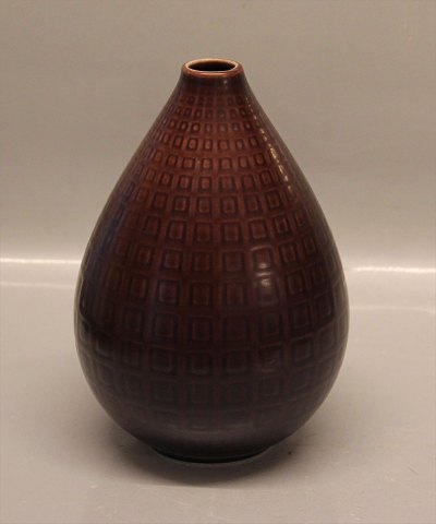 Aluminia kunstfajance 2631 Marselis Brun Vase, stor pæreformet med små kvadrater 21 x 15 cm Nils Thorsson 1953