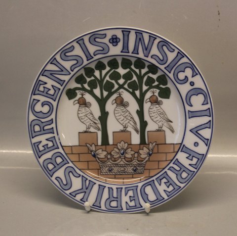 B&G Town Plate B&G CIV FREDERIKSBERGENSIS INSIG Coat of Arms of Frederiksberg 3 x falcon 23.8 cm Signed 1594 Effie Hegerman-Lindenkrone
