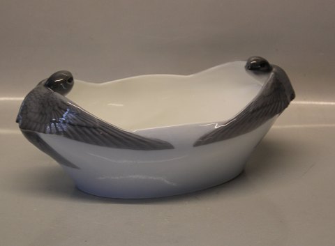 Royal Copenhagen figurine 0674 RC Jardiniere - Swallows A. Pedersen (AN) 1905 12 x 30.5 x 16 cm