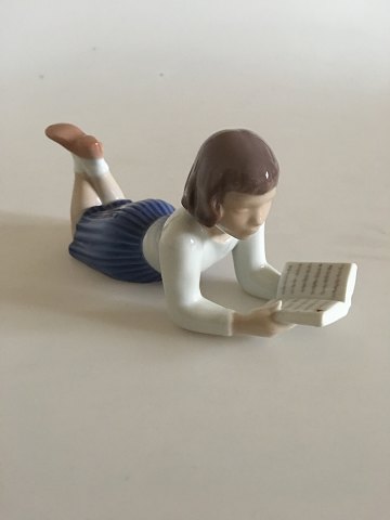 Bing and Grondahl Figurine -  Merete No. 2304