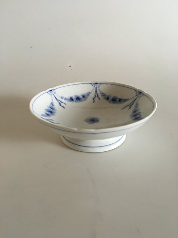 Bing and Grondahl Empire Footed Cake Tray, Small No. 222