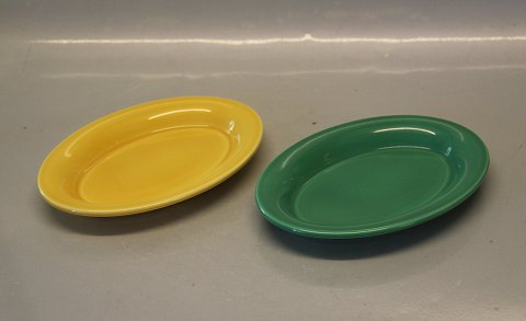 073 Mini oval  tallerken 18 cm / underkop Ursula - det originale fra Royal Copenhagen  fajance