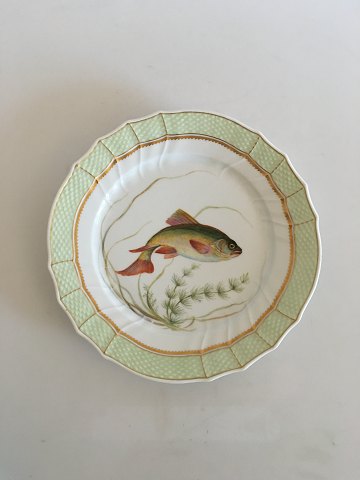 Royal Copenhagen Green Fish Dinner Plate No 919/1710 with Leuciscus Erythrophthalmus