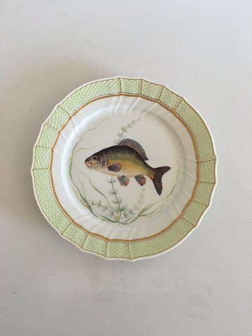 Royal Copenhagen Grøn Fisketallerken No 919/1710 med Cyprinus Carpio