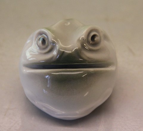 B&G Porcelain Art Nouveau Card Holder  "Face" : Frog?