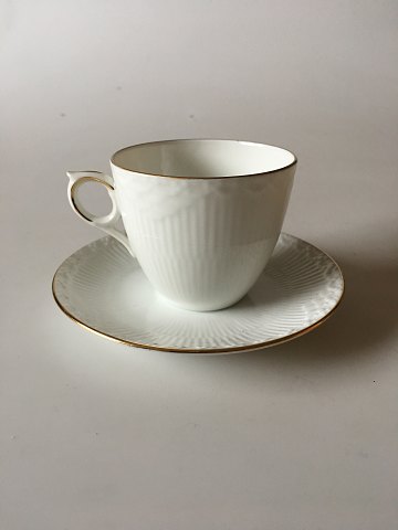 Royal Copenhagen Tradition Hvid Halvblonde m. Guldkant Kaffekop og Underkop No 756