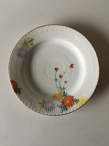 Royal Copenhagen Stel No 93 Asters Hvid Halvblonde m. Blomster og Guldkant Middagstallerken