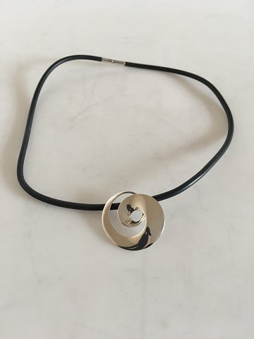 Georg Jensen Sterling Silver Torun Continuity Pendant No 2004 on chain made of black rubber material