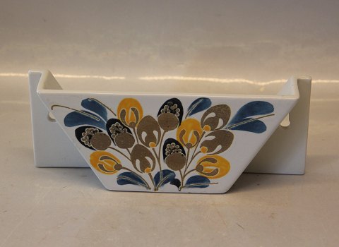 Royal Copenhagen Aluminia Faience 953-3622 Coffee filter holder (Melita) 7.3 x 19.5 cm, Trina Ellen Malmer  1968