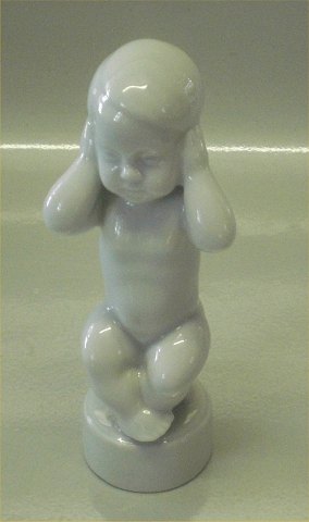 B&G figur Bing & Grøndahl figurer "Tre dyder" 13 cm  B&G 2497 "Ikke høre" "Tre dyder" 13 cm B&G 2498 "Ikke tale". "Tre dyder" 13,5 cm