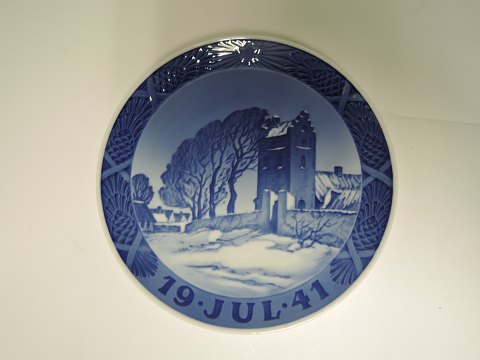 Royal CopenhagenJuleplatte 1941